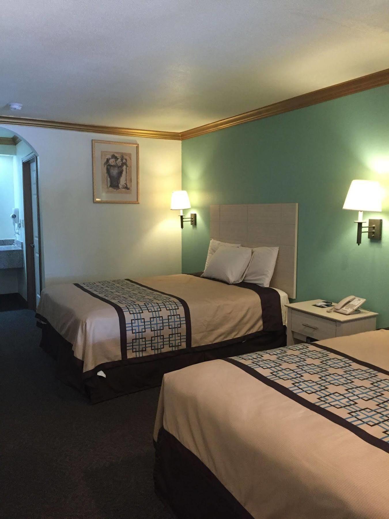 Scottish Inn And Suites Nrg Park/Texas Medical Center - Хьюстон Экстерьер фото